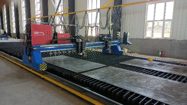 CNC-Schneidemaschine